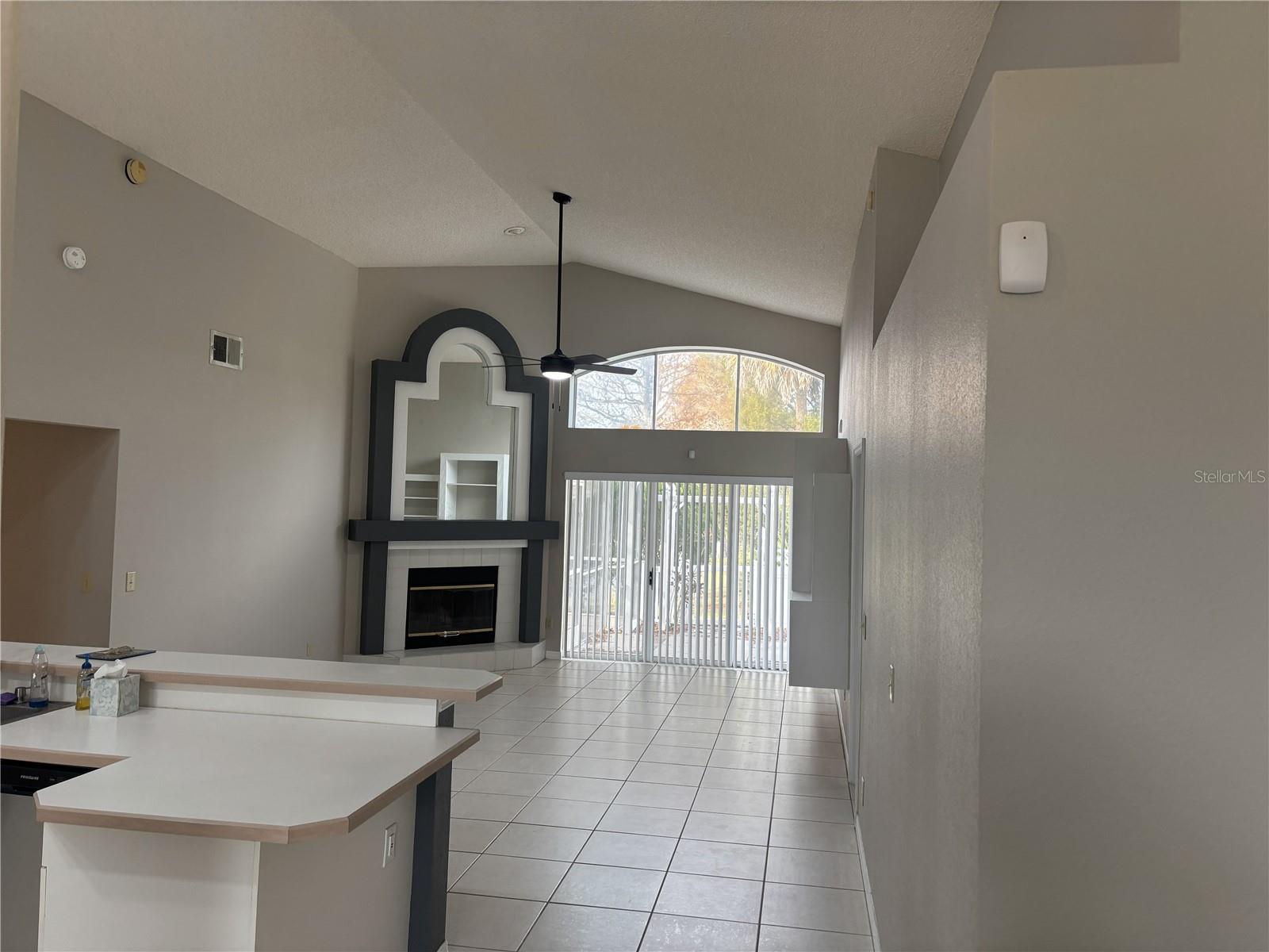 HUCKLEBERRY FIELDS TR N4 - Residential Lease