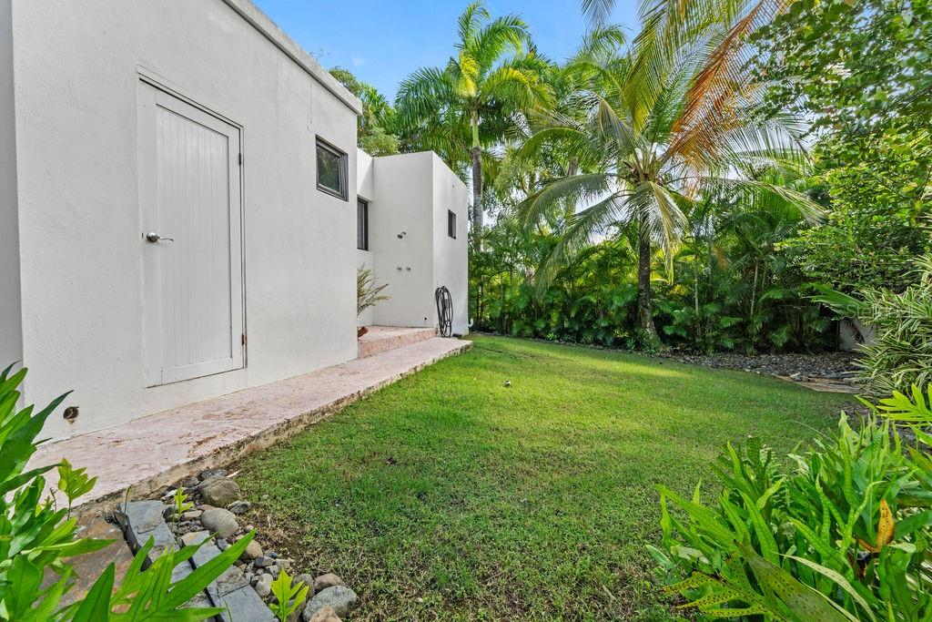 DORADO BEACH EAST - Residential