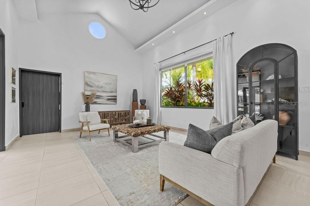 DORADO BEACH EAST - Residential