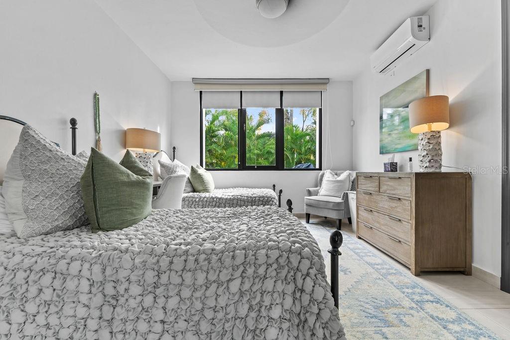 DORADO BEACH EAST - Residential