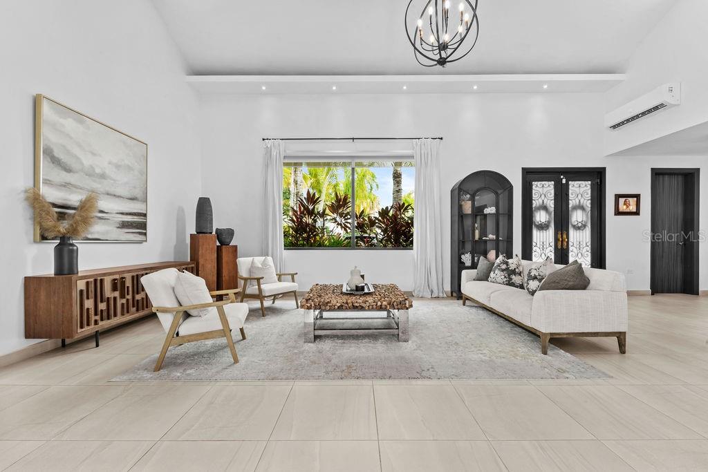 DORADO BEACH EAST - Residential