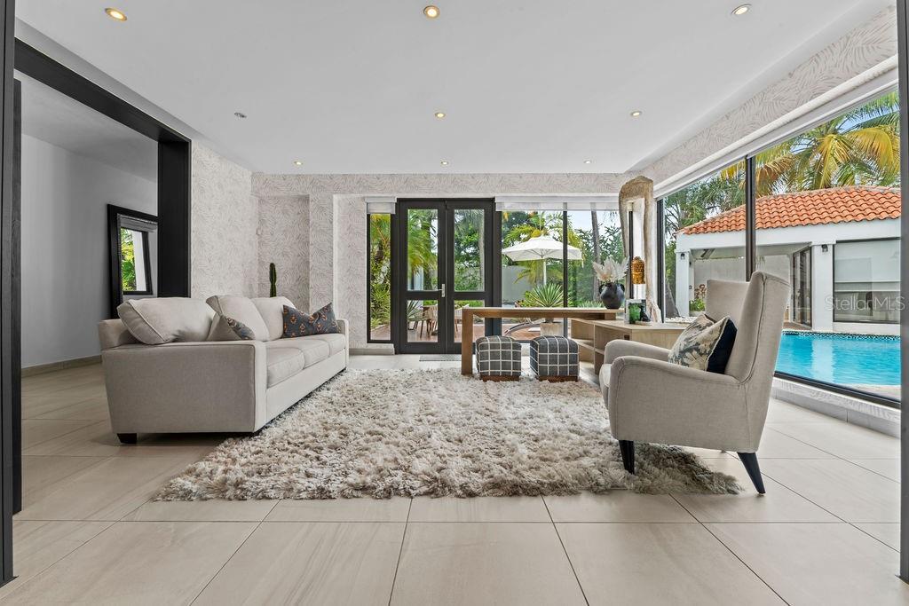DORADO BEACH EAST - Residential