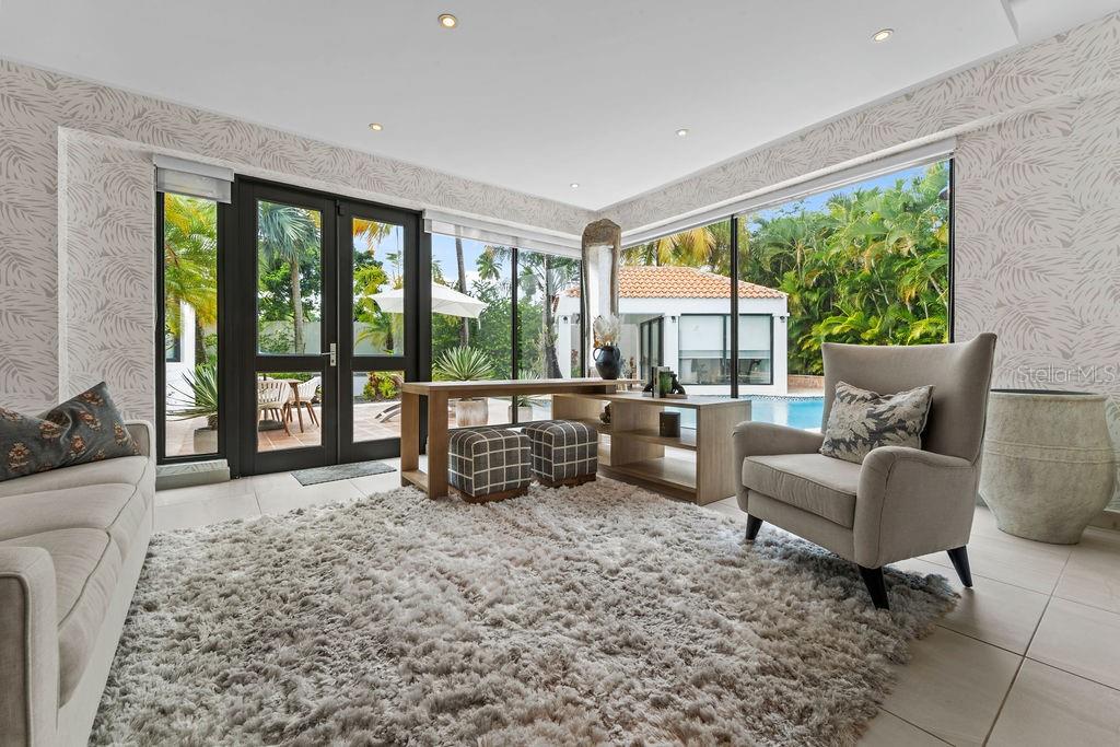 DORADO BEACH EAST - Residential