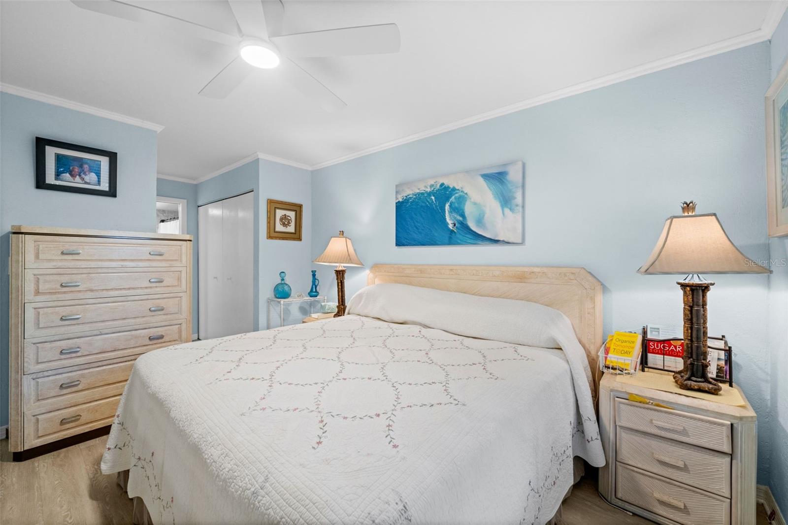 CAMBRIDGE HOUSE - Residential