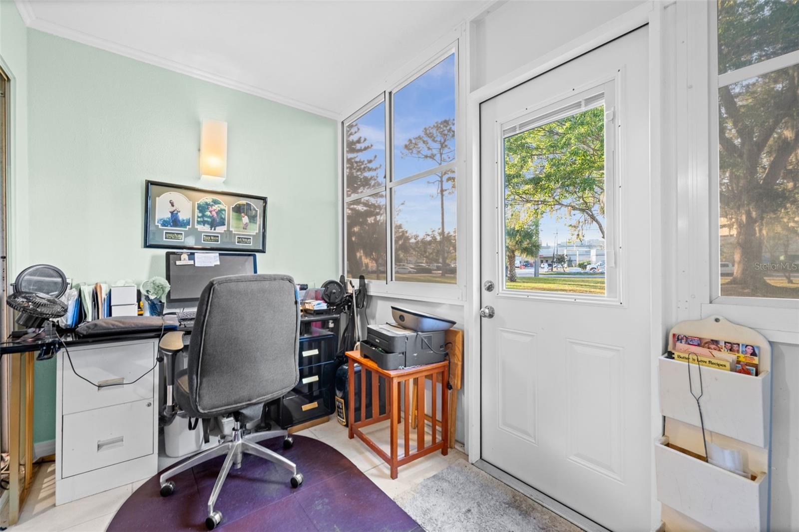 CAMBRIDGE HOUSE - Residential