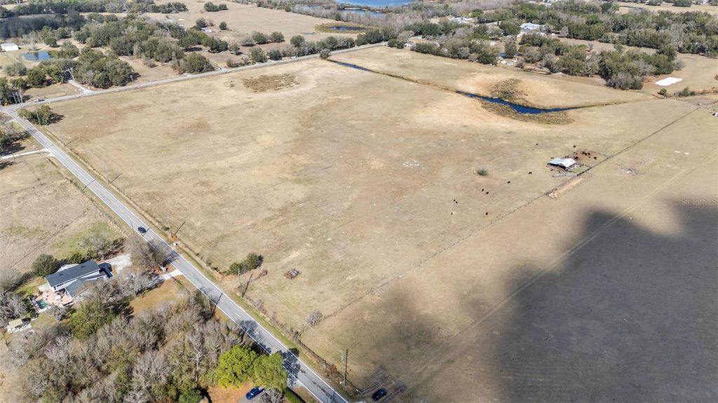 Photo of 4025 W Bella Vista Street, Lakeland, FL 33810 (MLS # L4959626)