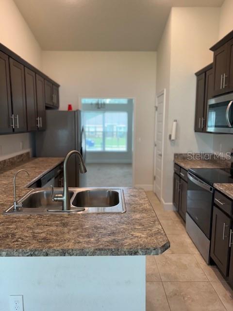 ST JAMES PARK - Residential