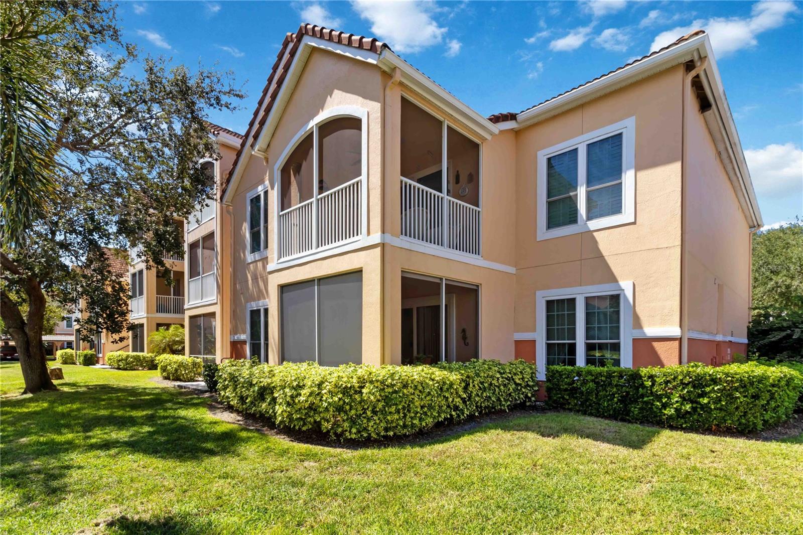 BELLA VILLINO V - Residential