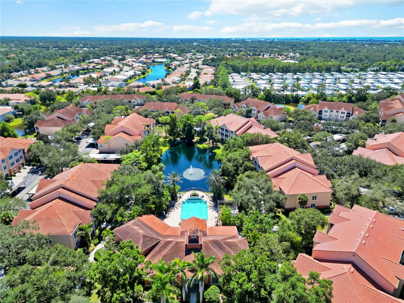 BELLA VILLINO V - Residential