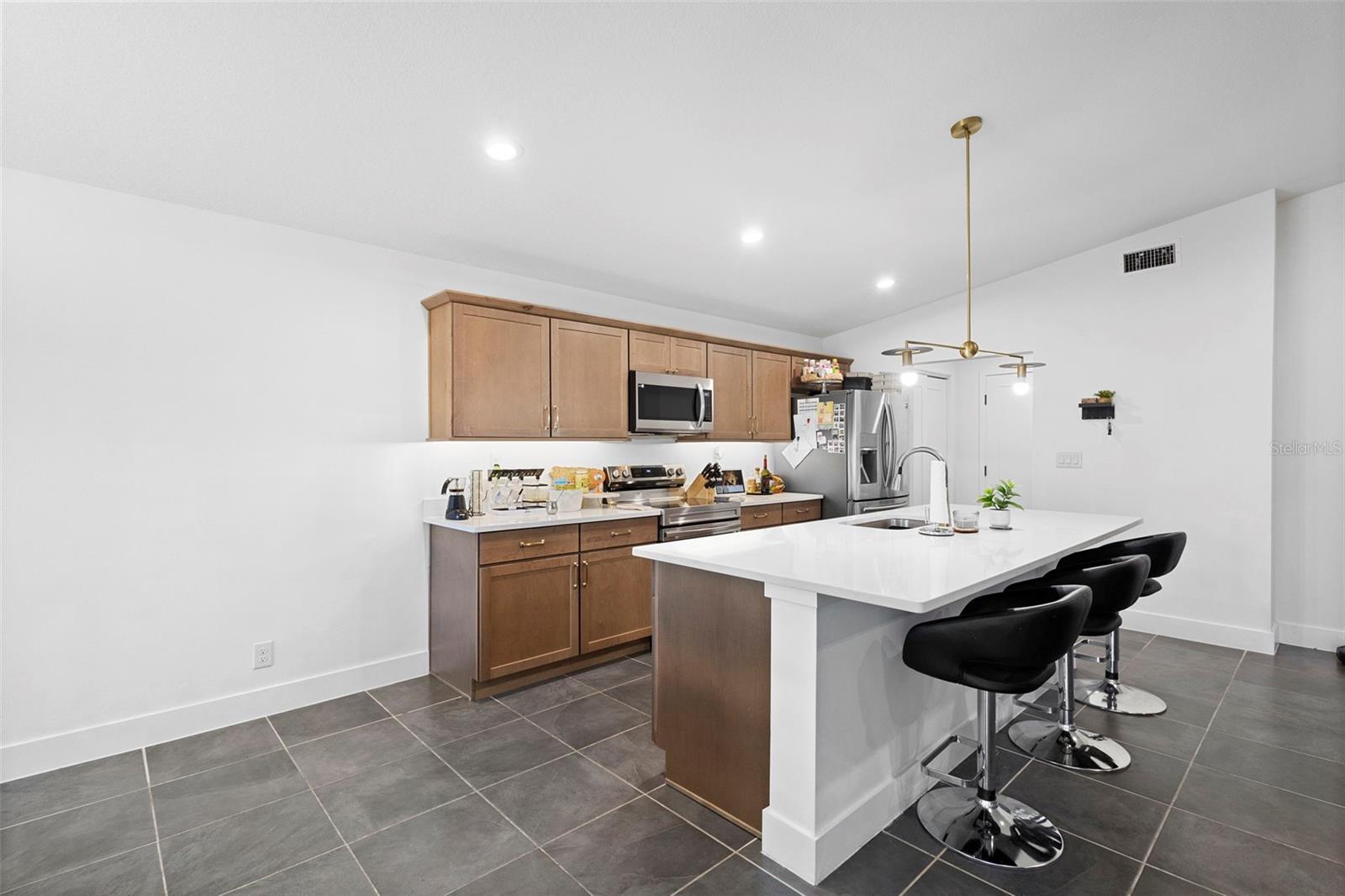 WEST HIGHLANDS - Residential