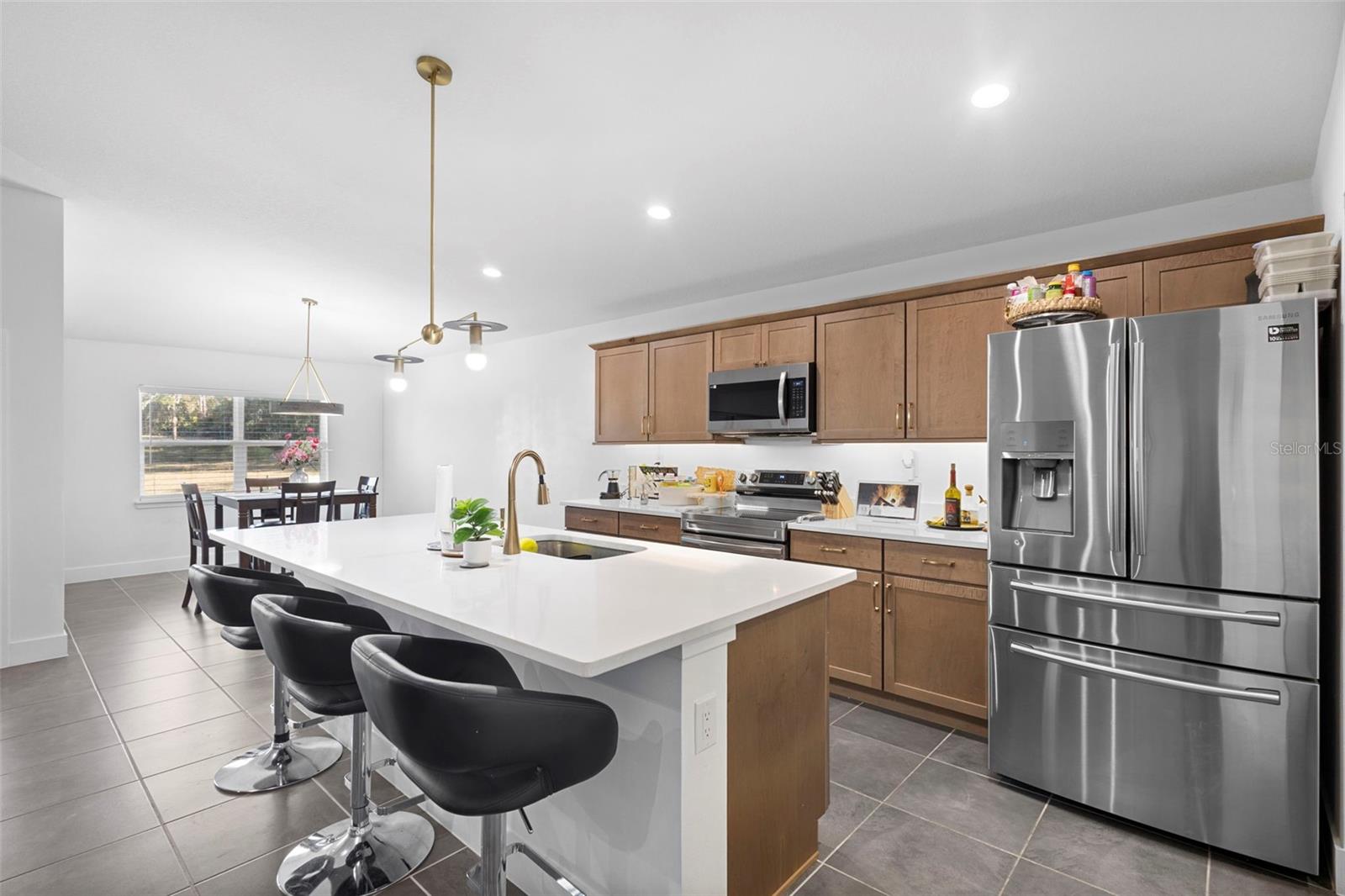 WEST HIGHLANDS - Residential