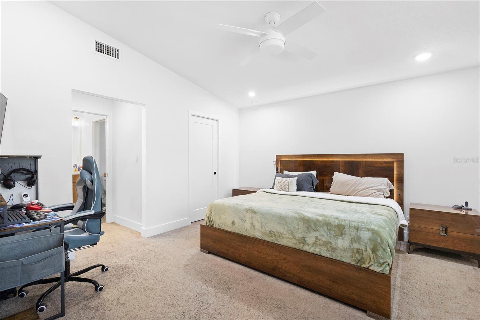 WEST HIGHLANDS - Residential