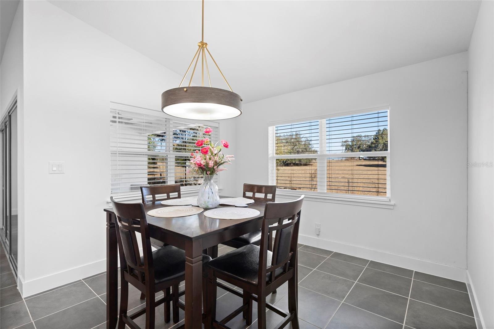 WEST HIGHLANDS - Residential