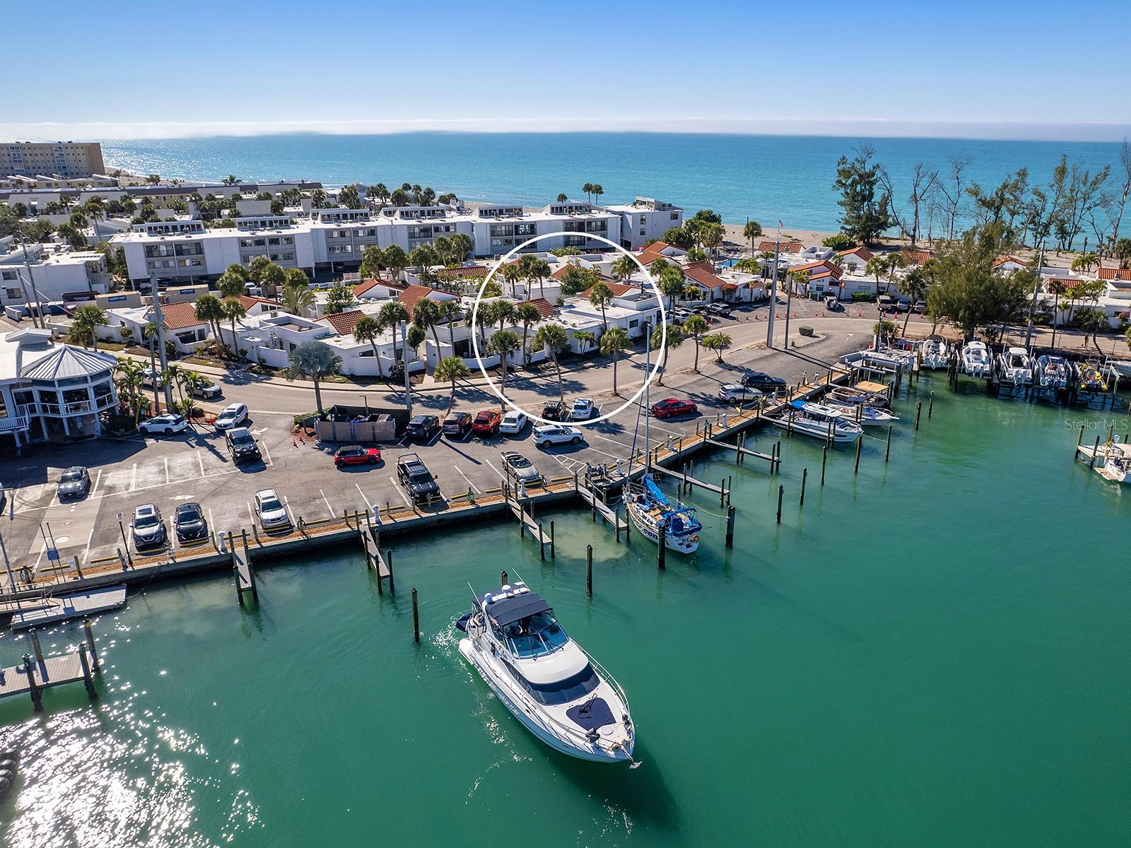 JETTY VILLAS - Residential