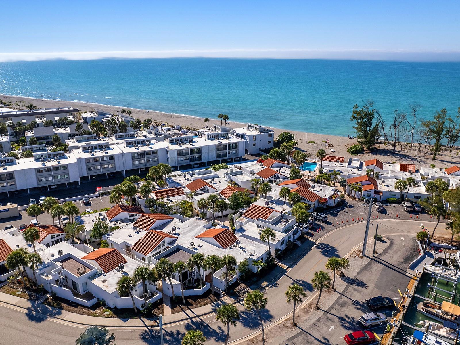 JETTY VILLAS - Residential