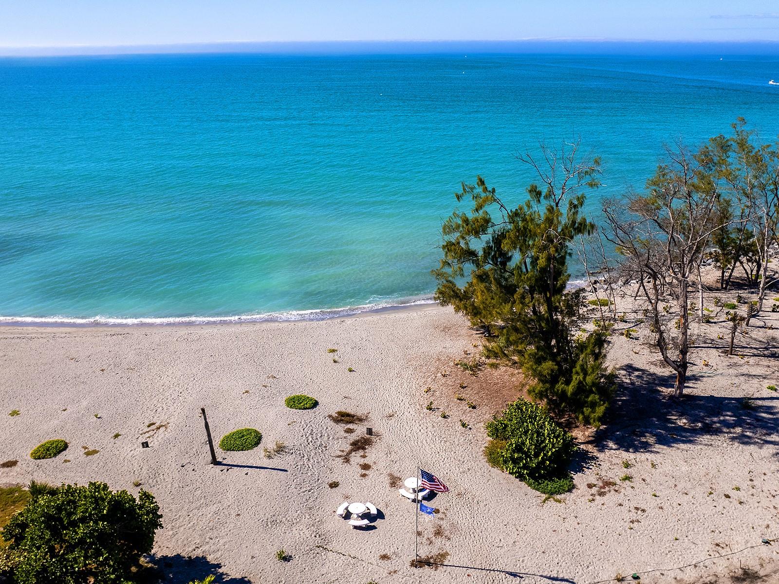 JETTY VILLAS - Residential