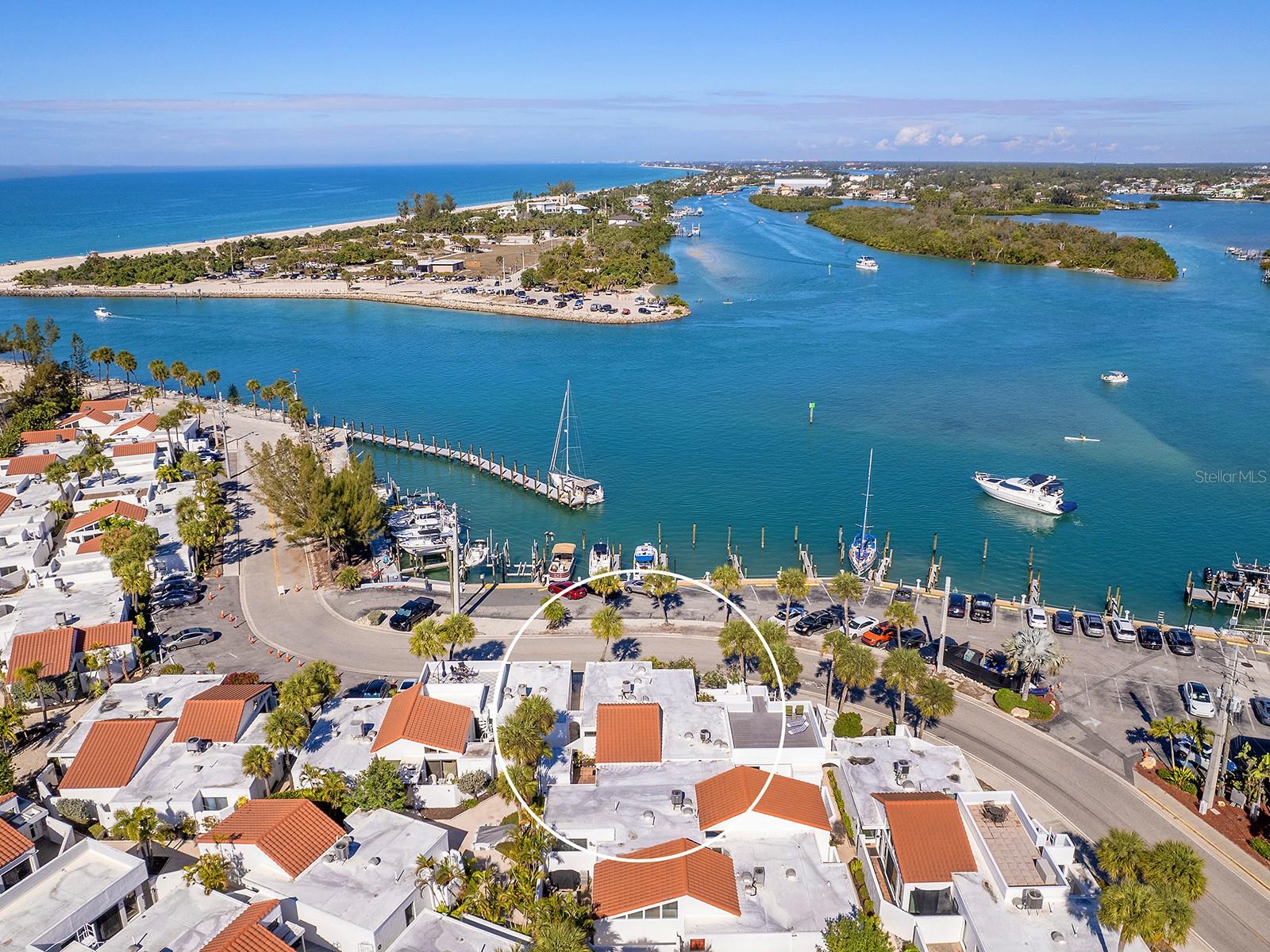 JETTY VILLAS - Residential