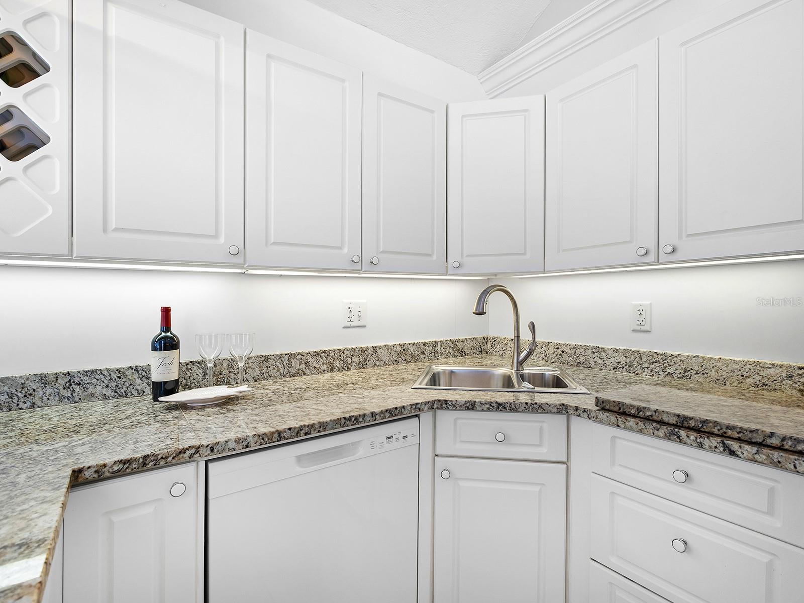 JETTY VILLAS - Residential