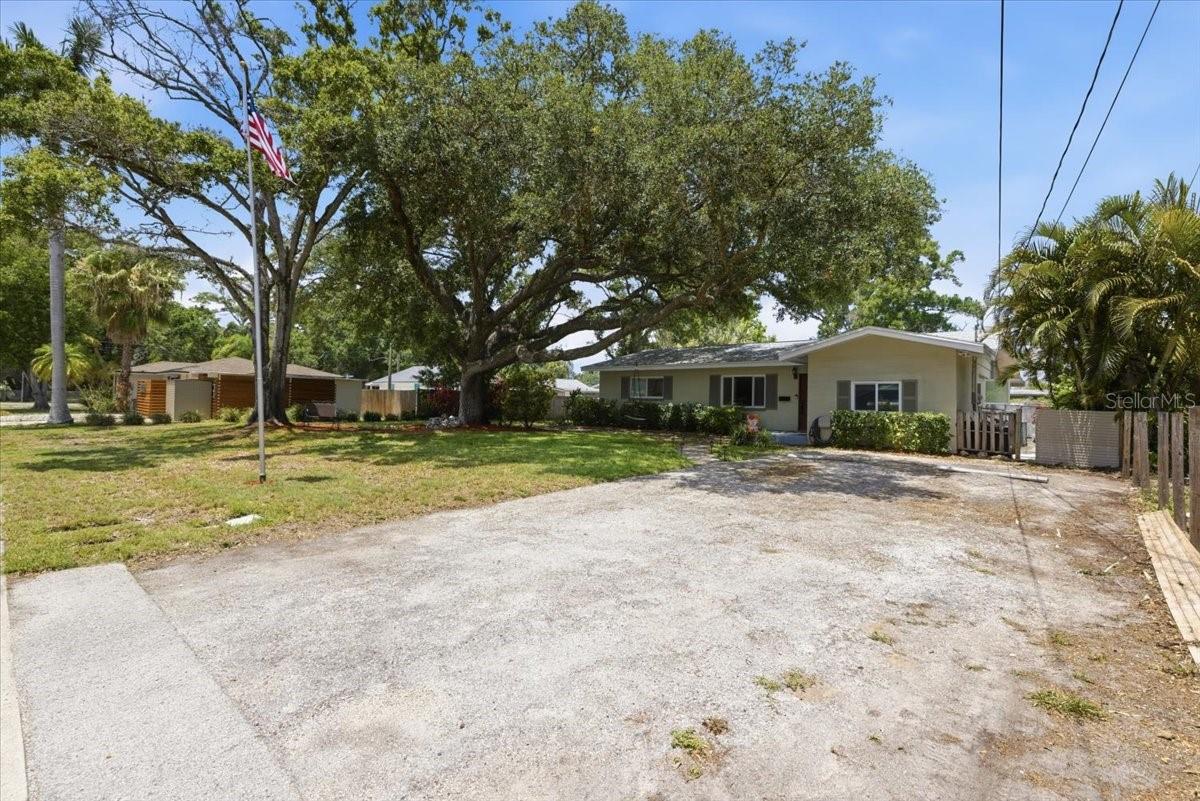 PINELLAS PARK - Residential