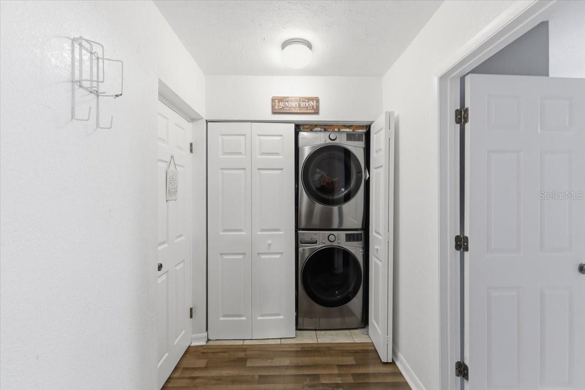 PINELLAS PARK - Residential