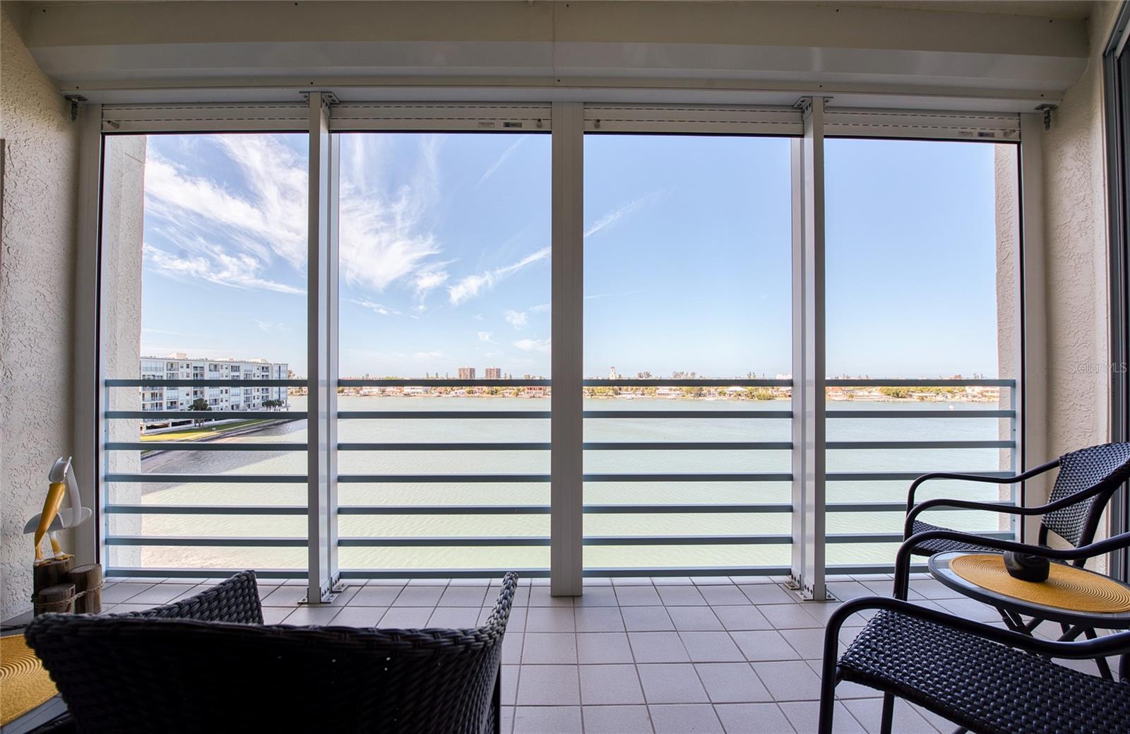 HARBOURSIDE CONDO - Residential