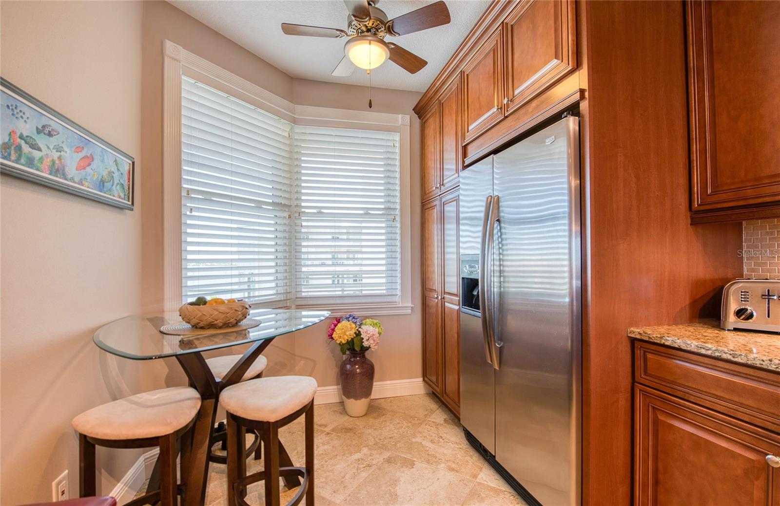 HARBOURSIDE CONDO - Residential