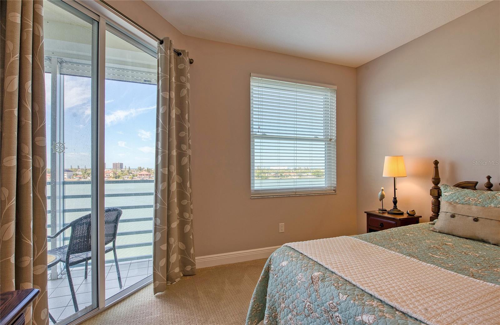 HARBOURSIDE CONDO - Residential