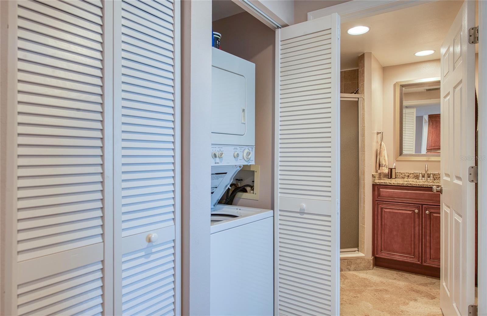 HARBOURSIDE CONDO - Residential