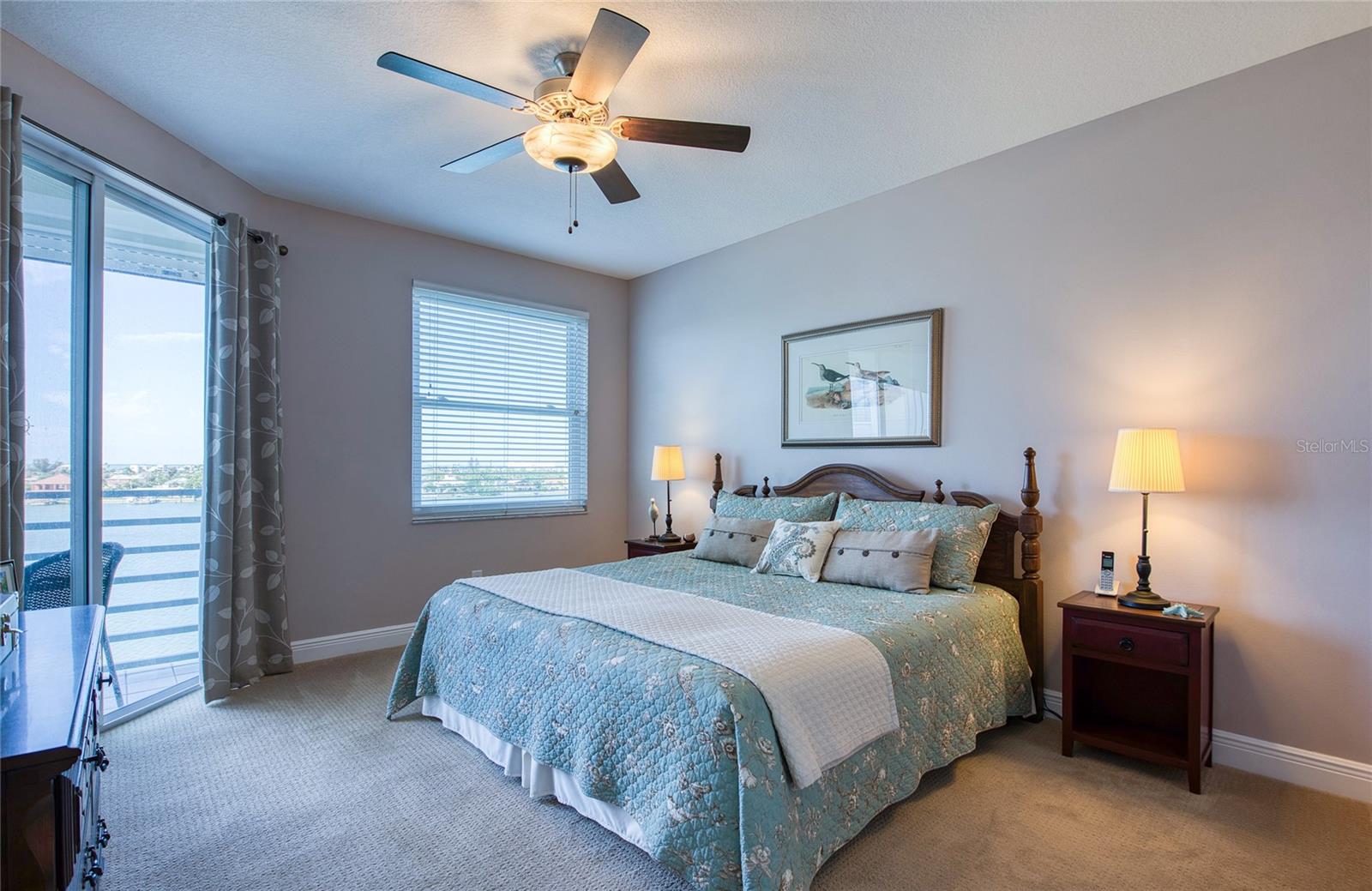 HARBOURSIDE CONDO - Residential