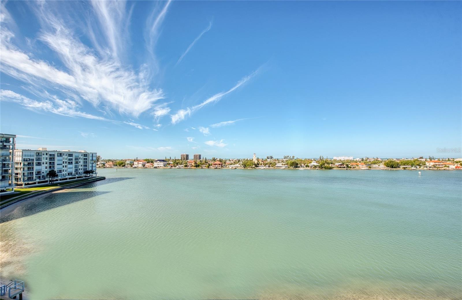 HARBOURSIDE CONDO - Residential