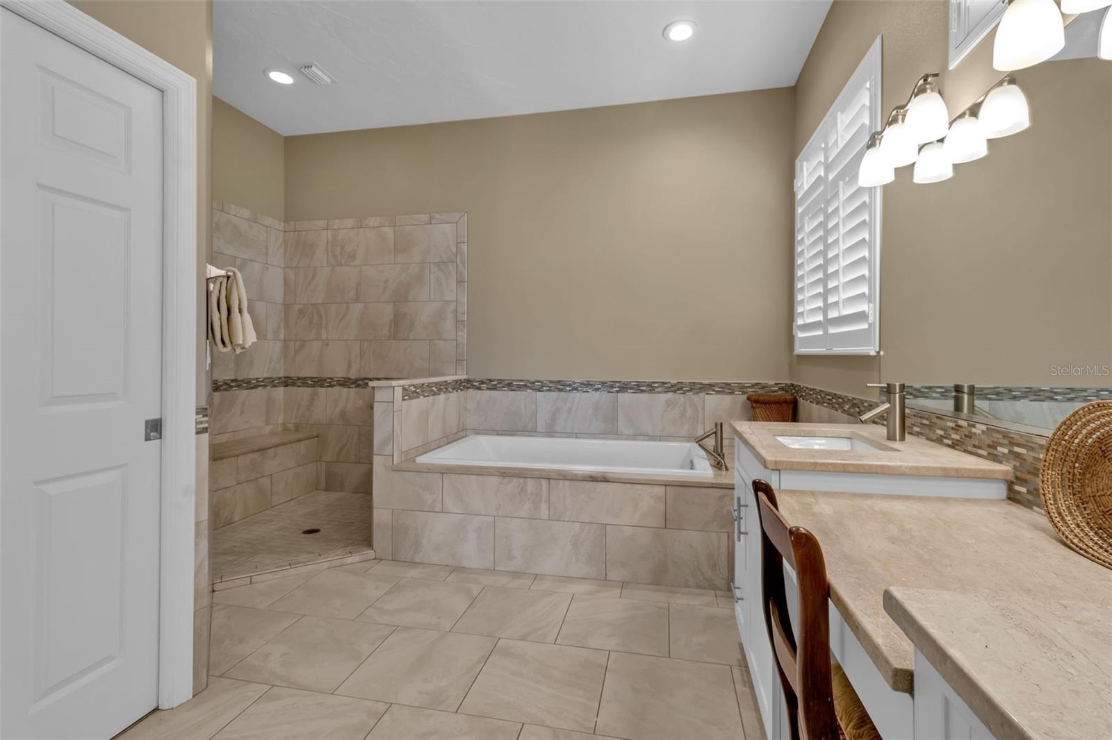 PALISADES AT PALMER RANCH - Residential