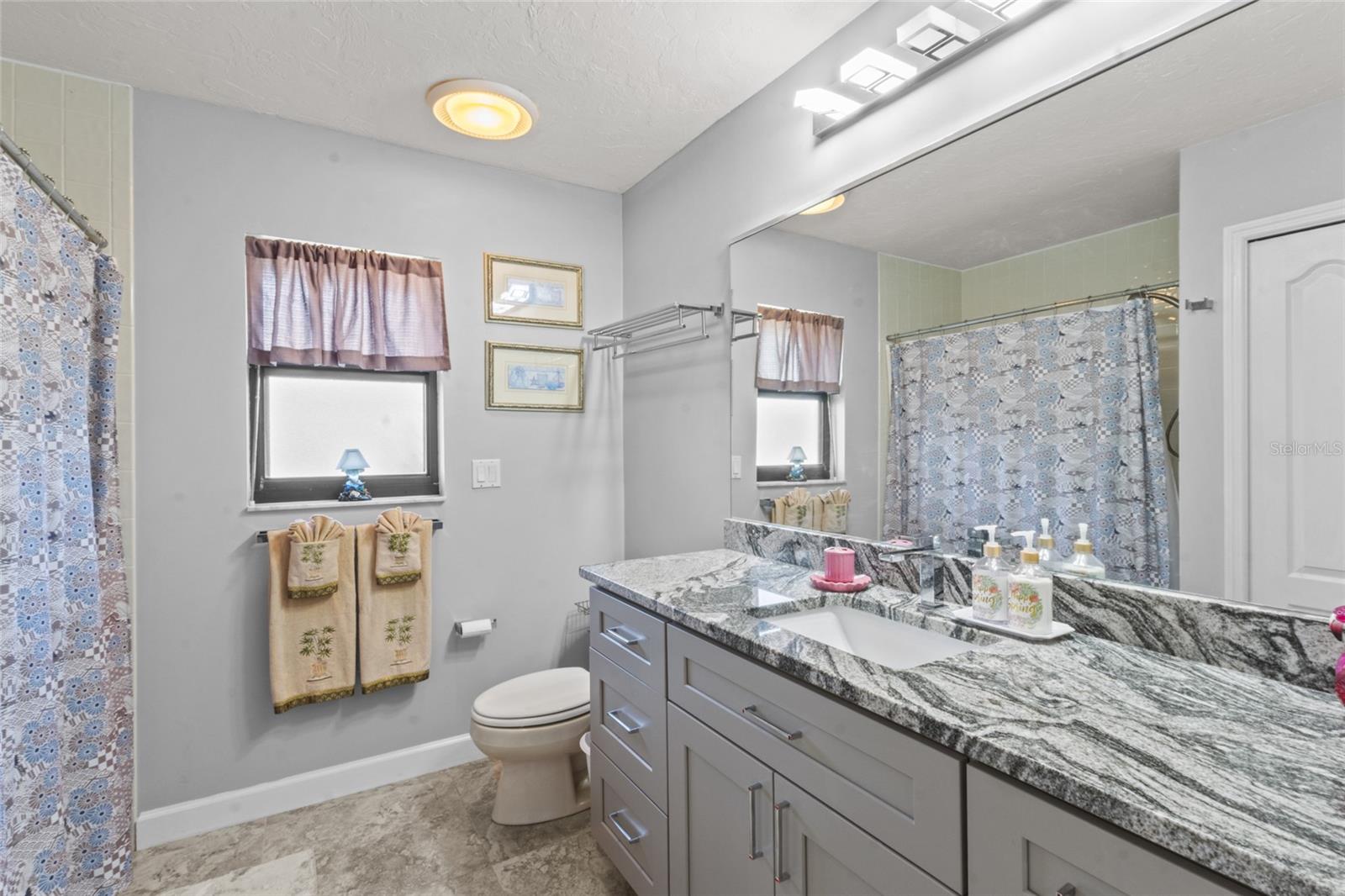 PERIDIA UNIT THREE - Residential