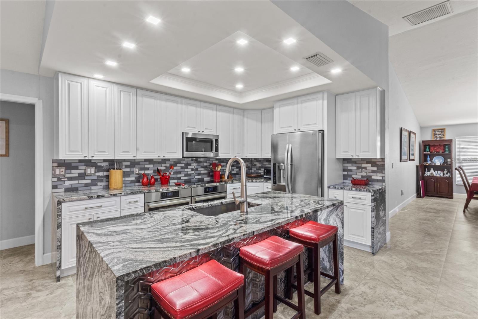 PERIDIA UNIT THREE - Residential