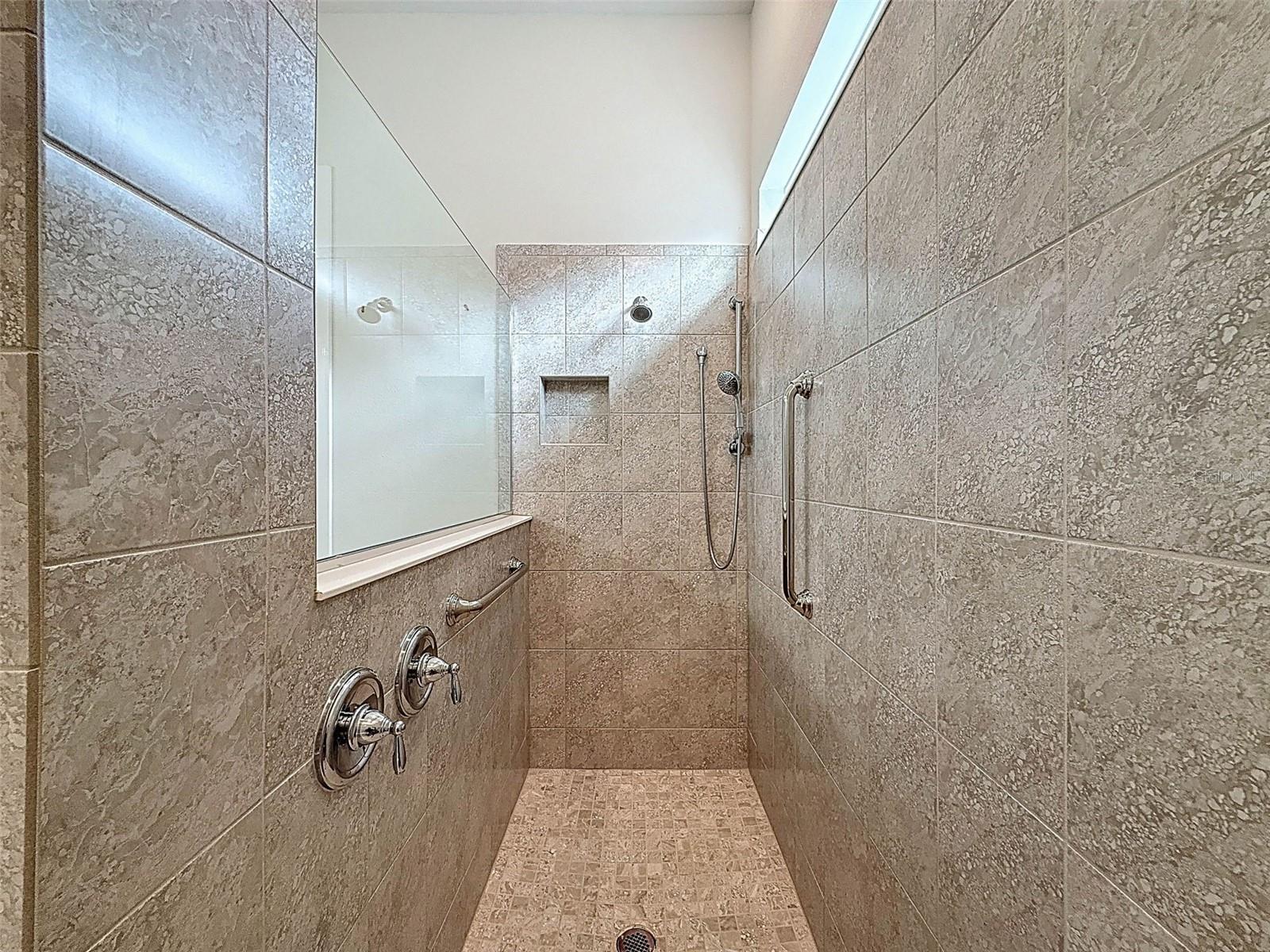 DEL WEBB BEXLEY PH 2 - Residential