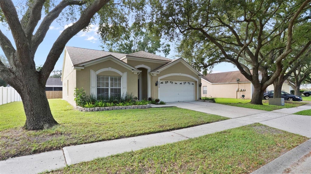 Photo of 26824 Roseann Place, Lutz, FL 33559 (MLS # TB8560972)
