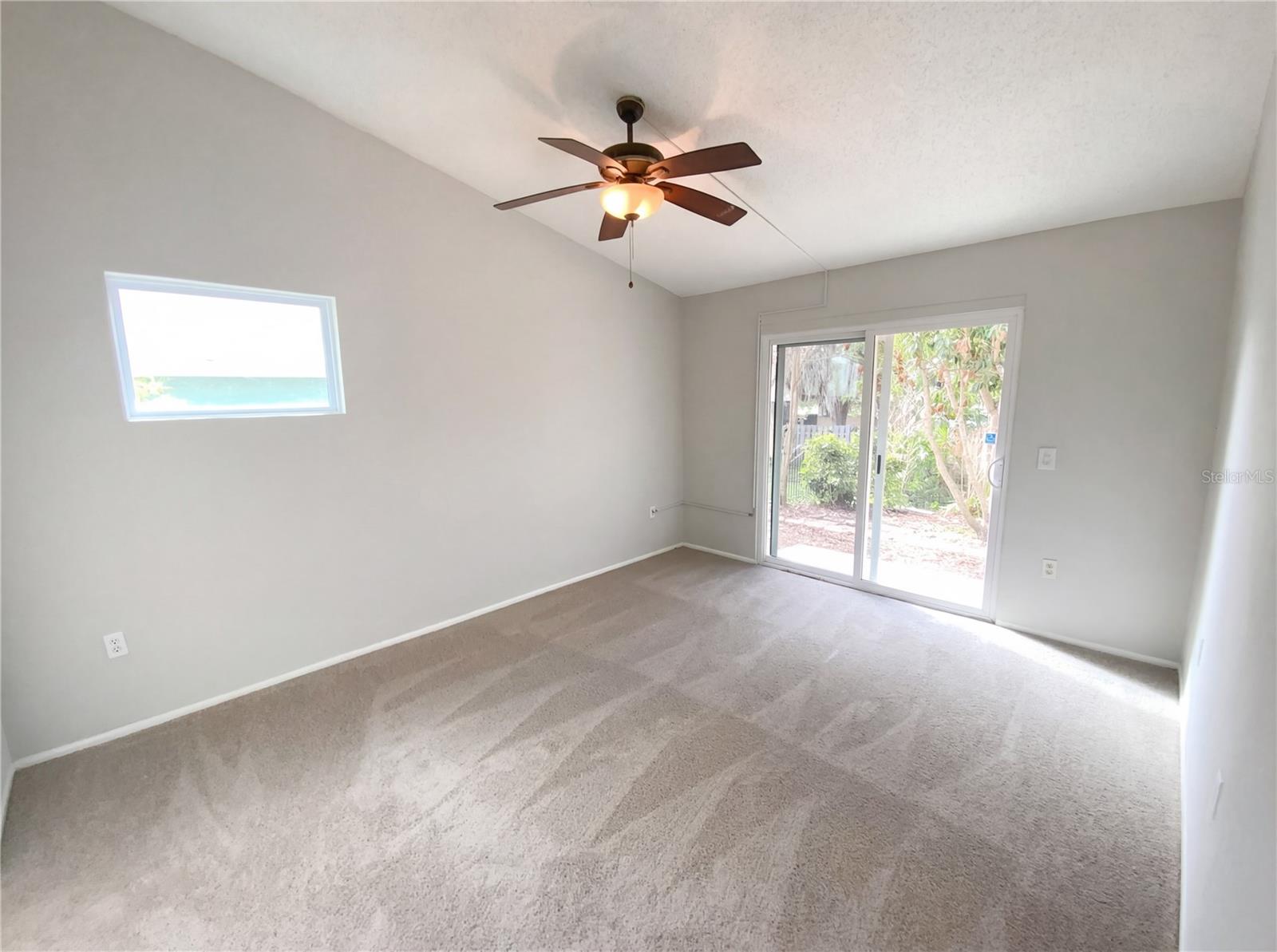 WOOD VIEW AT MEADOW OAKS - Residential