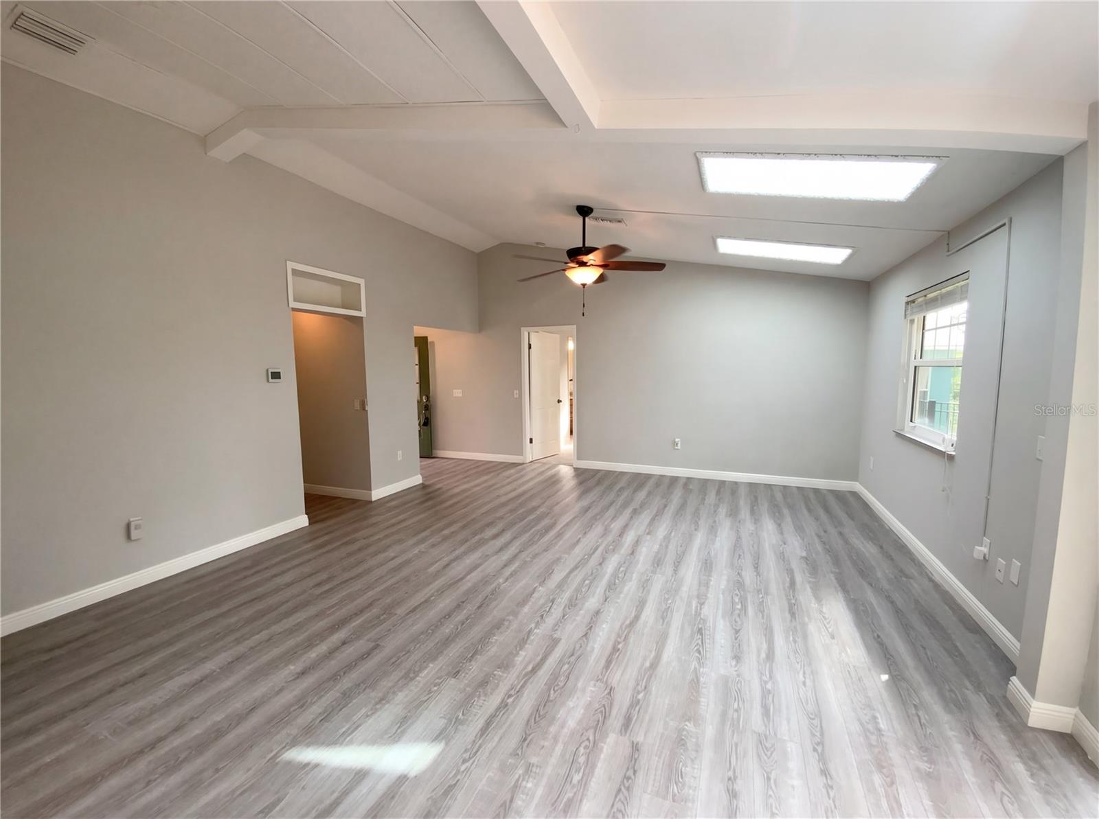 WOOD VIEW AT MEADOW OAKS - Residential