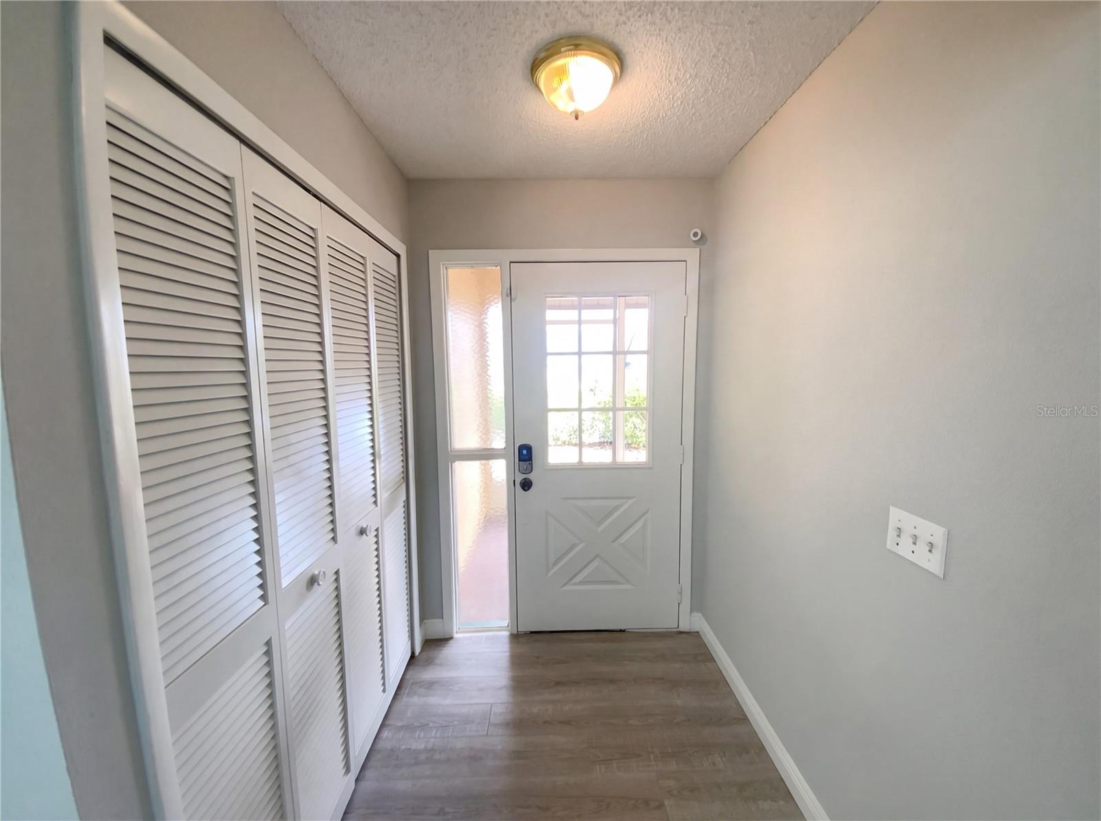 WOOD VIEW AT MEADOW OAKS - Residential