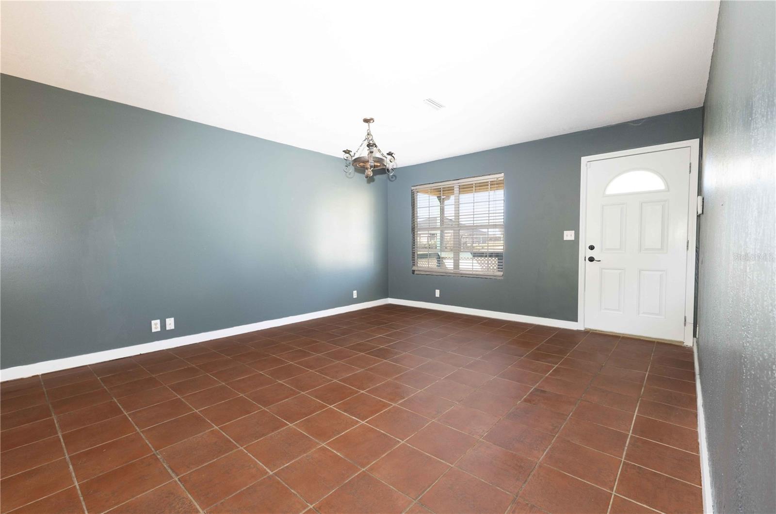 SILVER SPGS ACRES - Residential