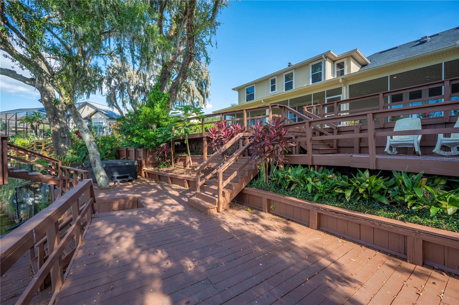 LAKE VICTORIA SUB - Residential