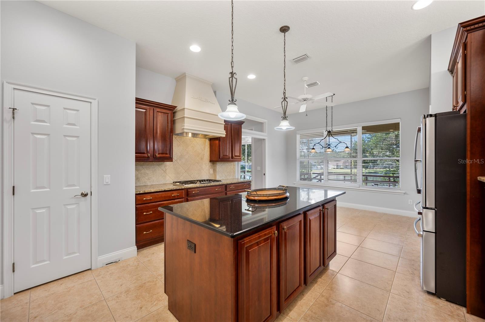 LAKE VICTORIA SUB - Residential