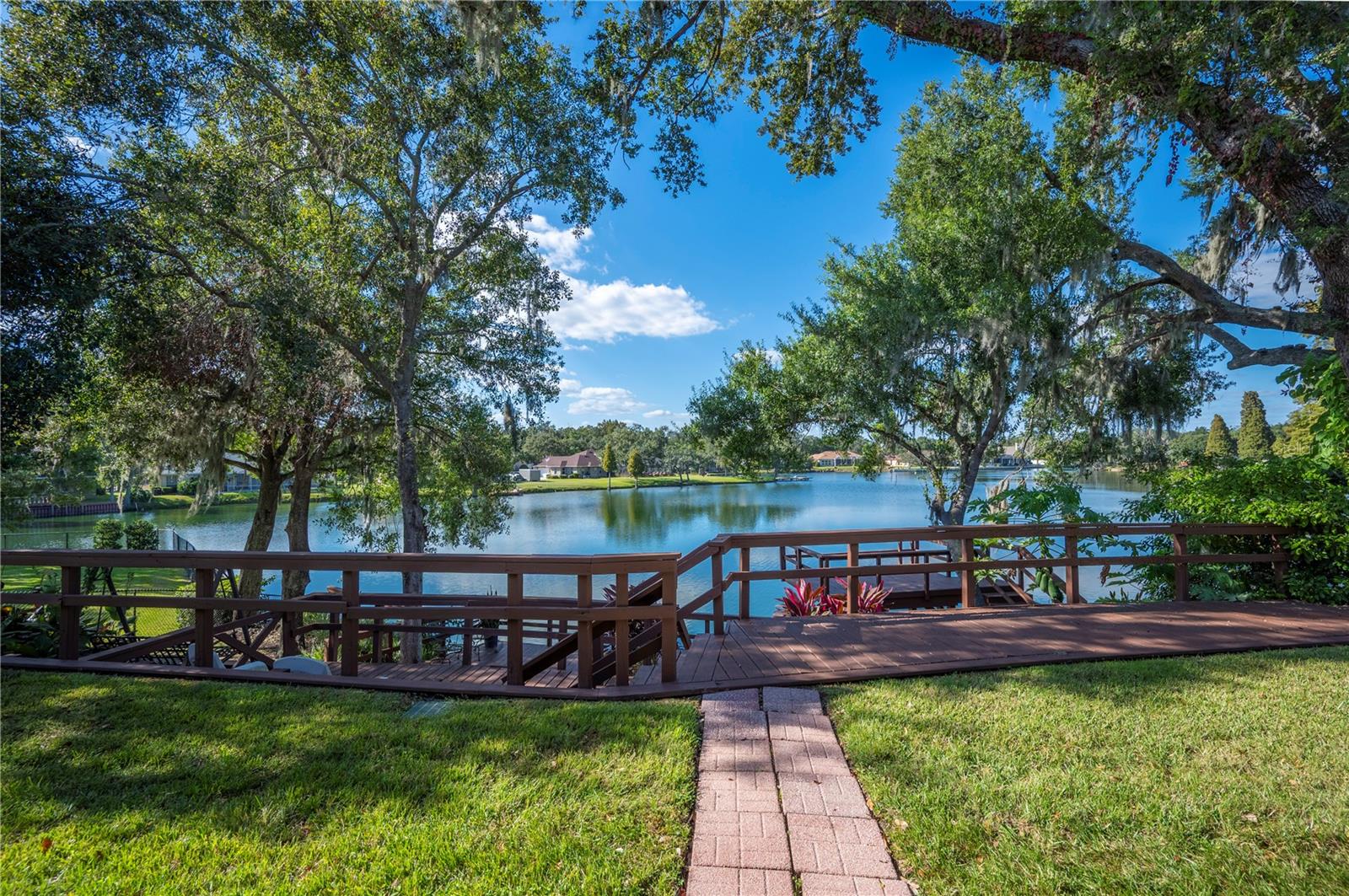 LAKE VICTORIA SUB - Residential