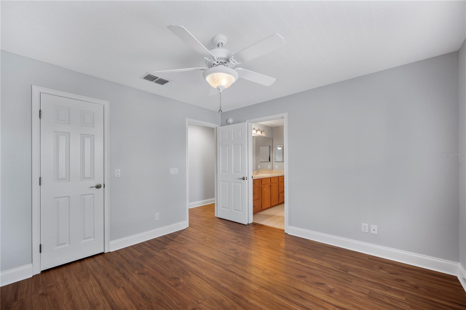 LAKE VICTORIA SUB - Residential