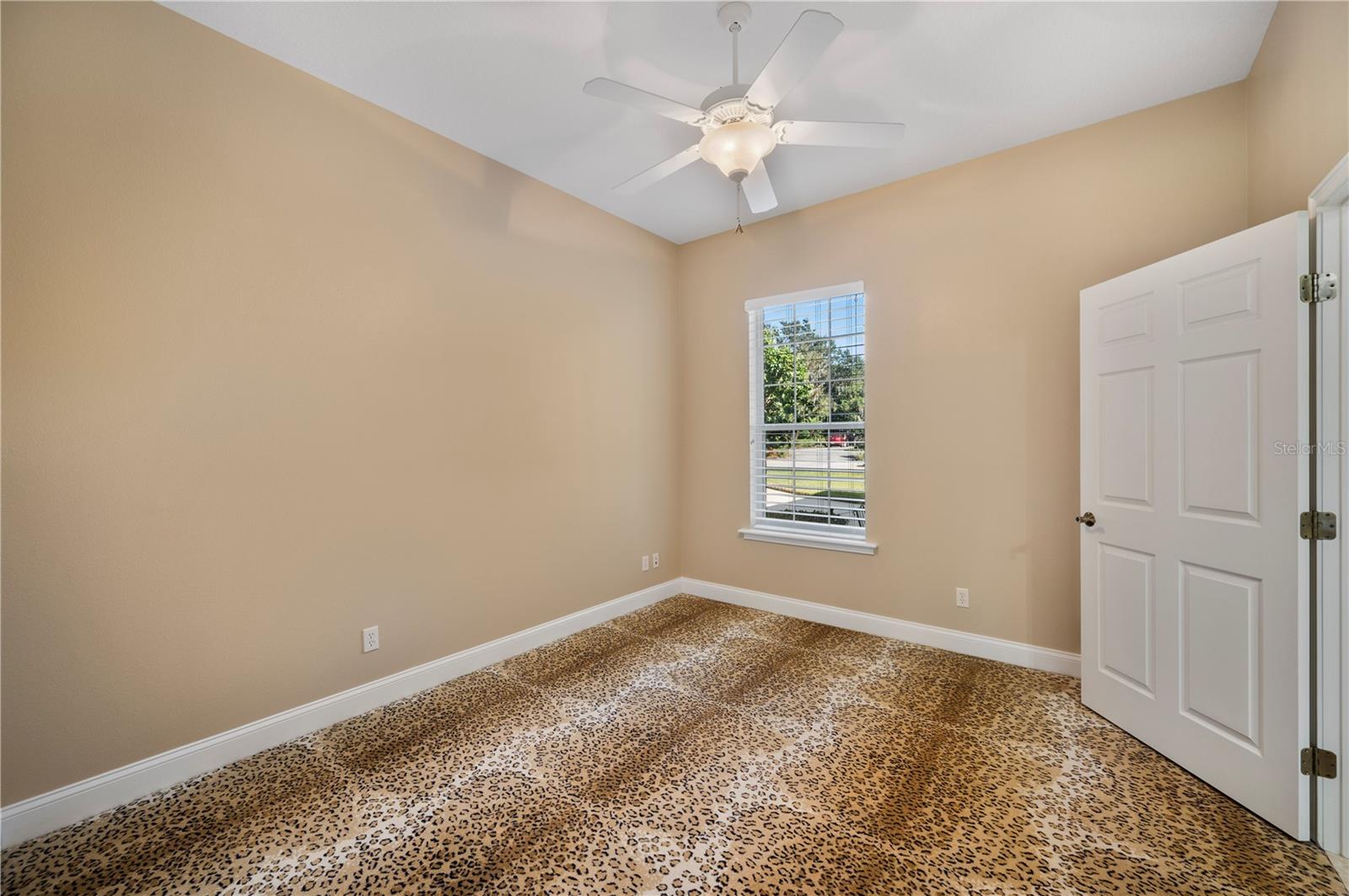 LAKE VICTORIA SUB - Residential