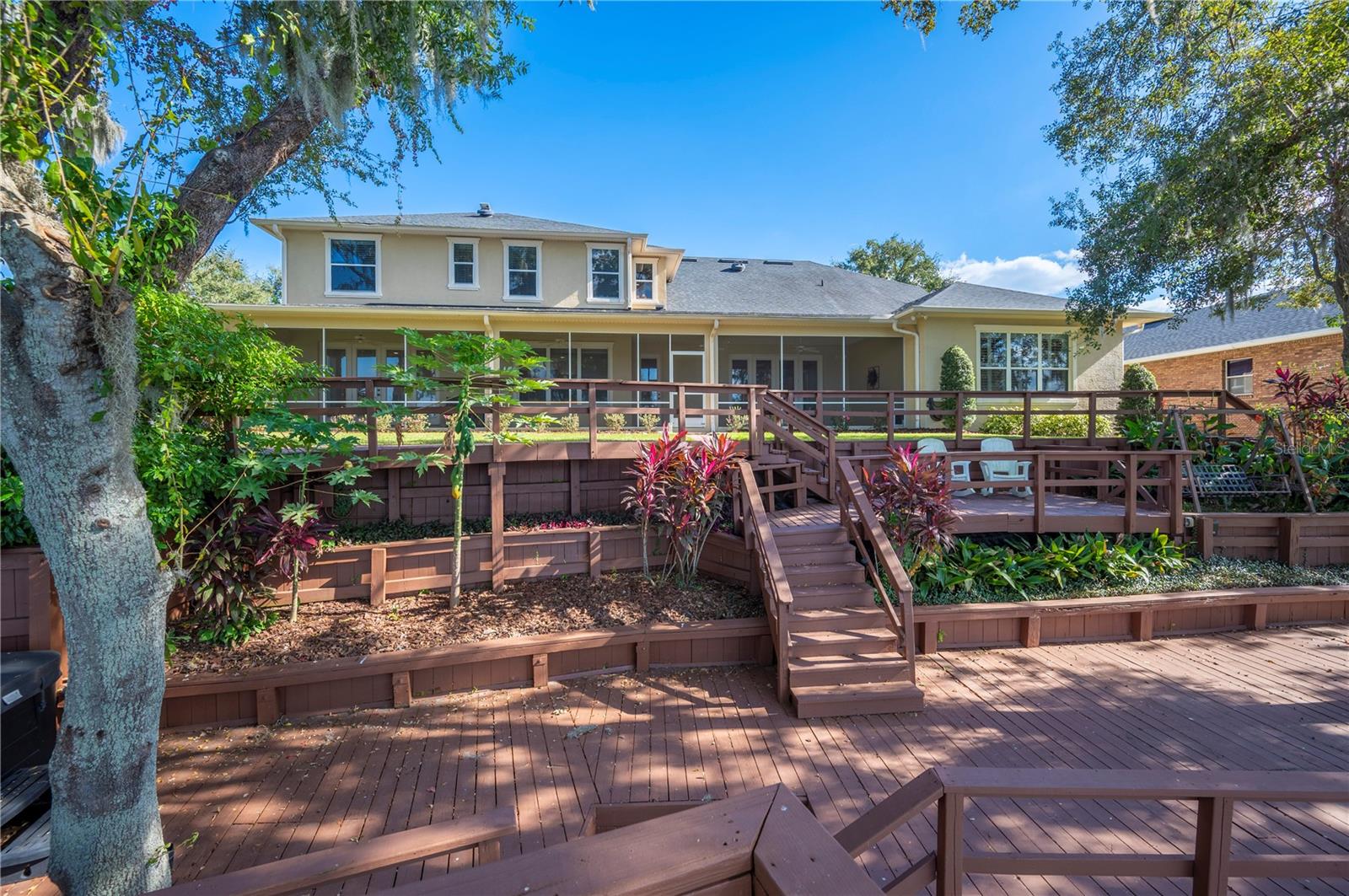 LAKE VICTORIA SUB - Residential