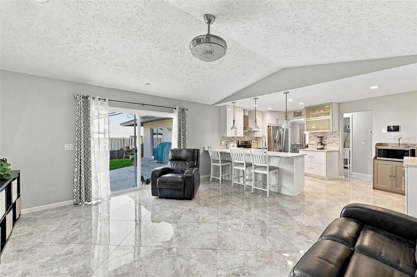 1630 SOUTHWIND DRIVE