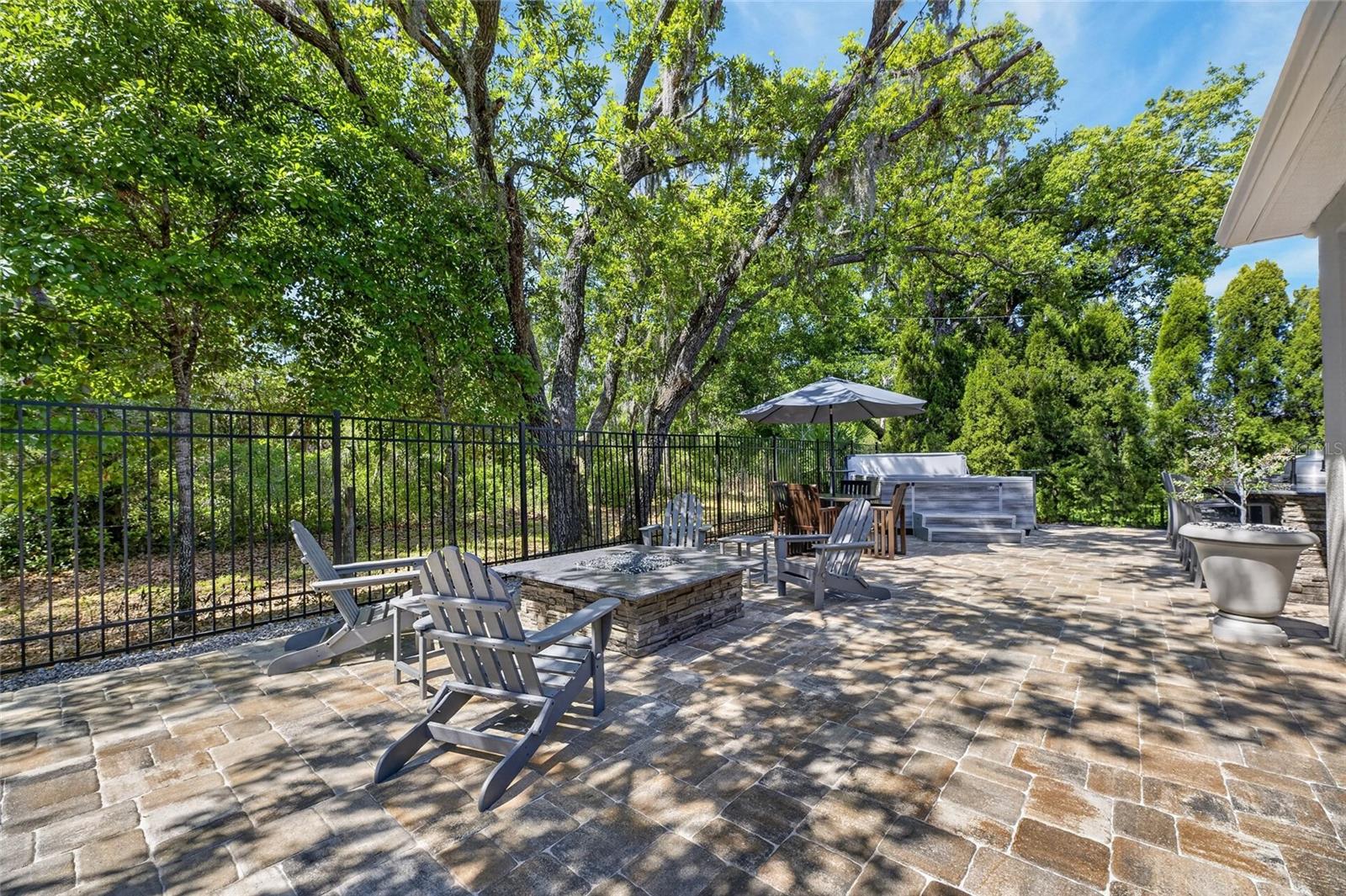 SANDHILL RDG - Residential