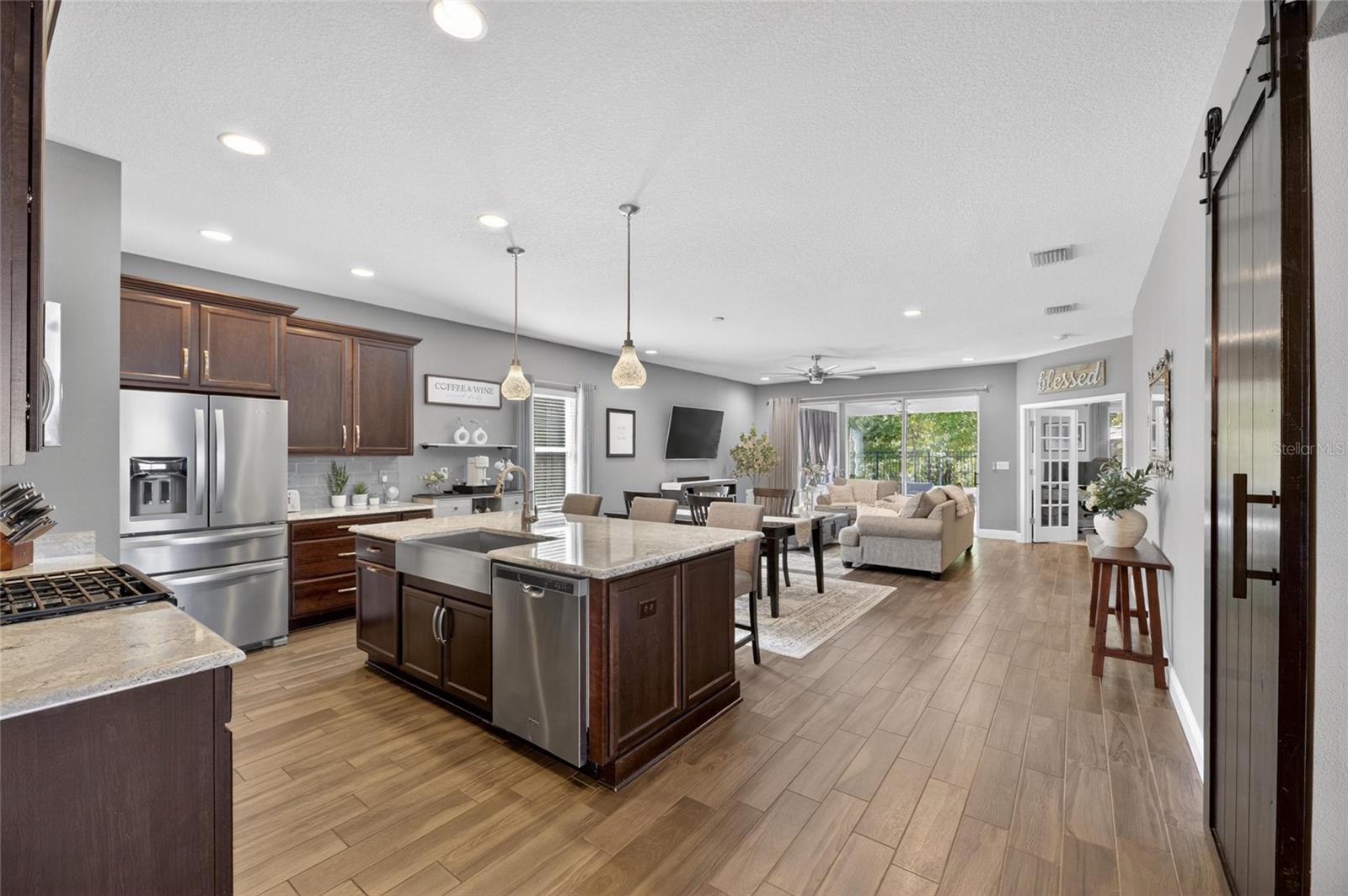 SANDHILL RDG - Residential