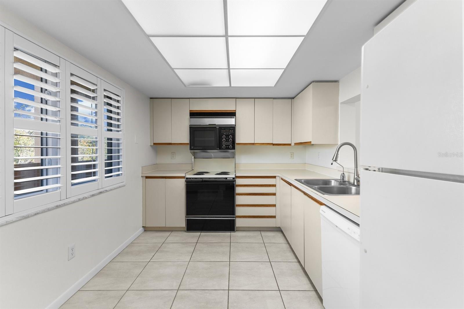 IMPERIAL PINES CONDO - Residential