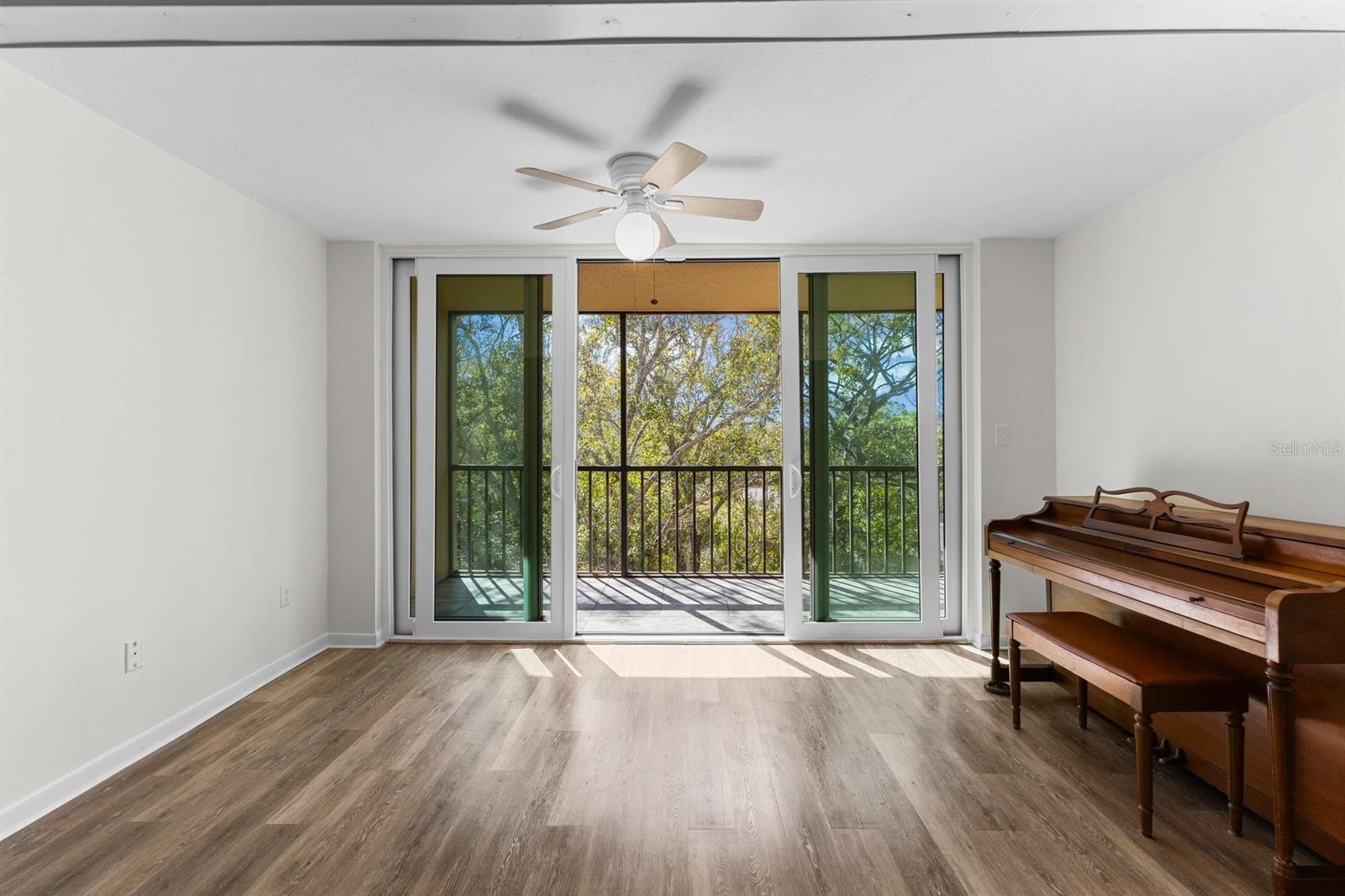 IMPERIAL PINES CONDO - Residential